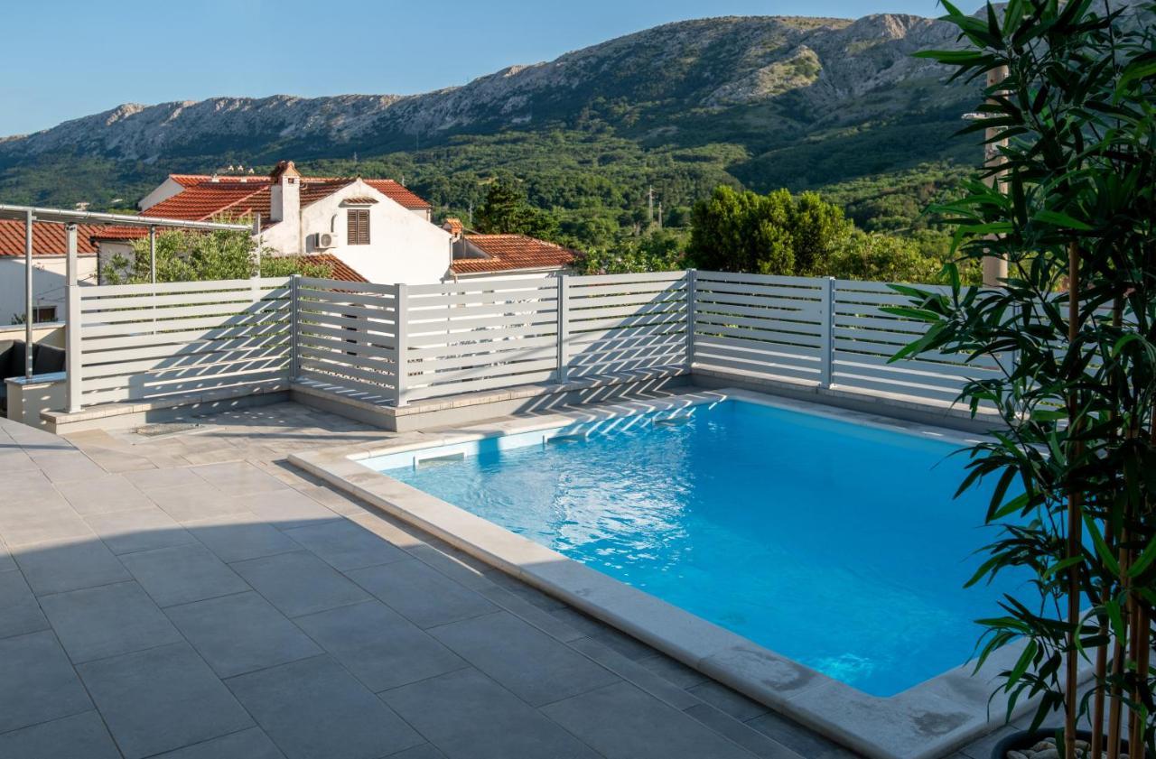 Villa Carmen Draga Bašćanska Buitenkant foto