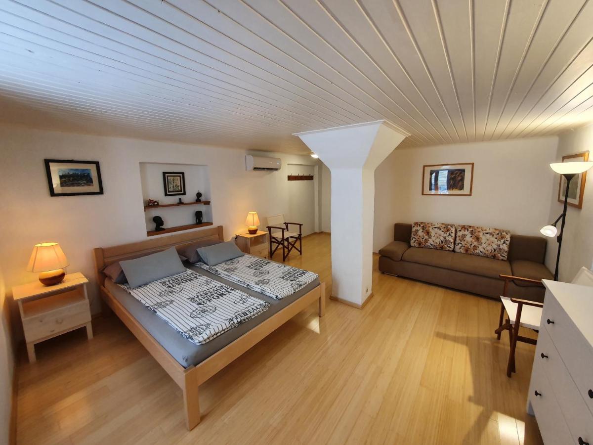 Villa Carmen Draga Bašćanska Buitenkant foto